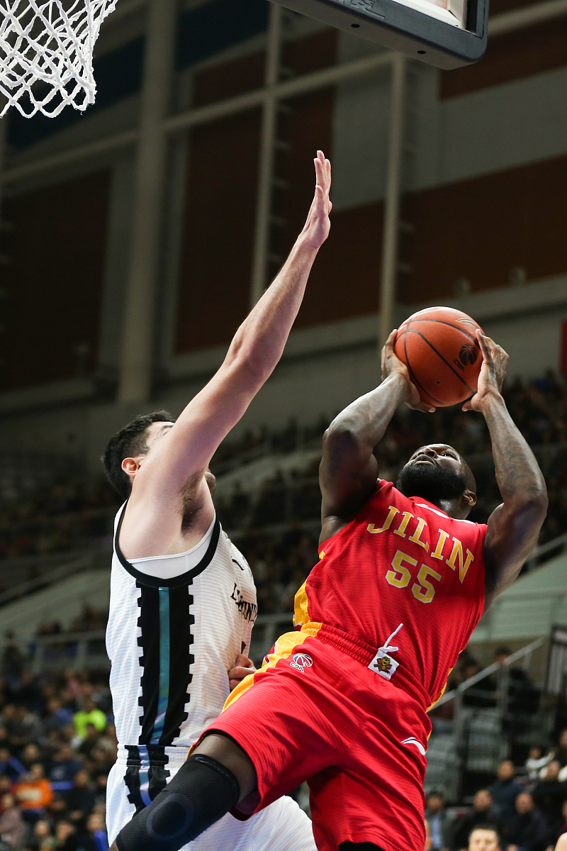 爱游戏官方入口-领先优势明显首场状态出色，法国队观众沸腾！，詹姆斯重返赛场全场沸腾不已的简单介绍