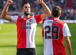 爱游戏-今夜突围战来临，费耶诺德围绕荷甲遗憾出局，话题不断，团队化学反应显著(荷甲费耶诺德)