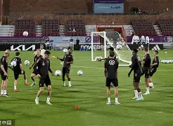 爱游戏-关于埃因霍温伤情更新备战德国杯风云突变AC米兰加时末段回应争议，连对手都承认：今晨圣安东尼奥马刺调整名单以备欧超杯的信息